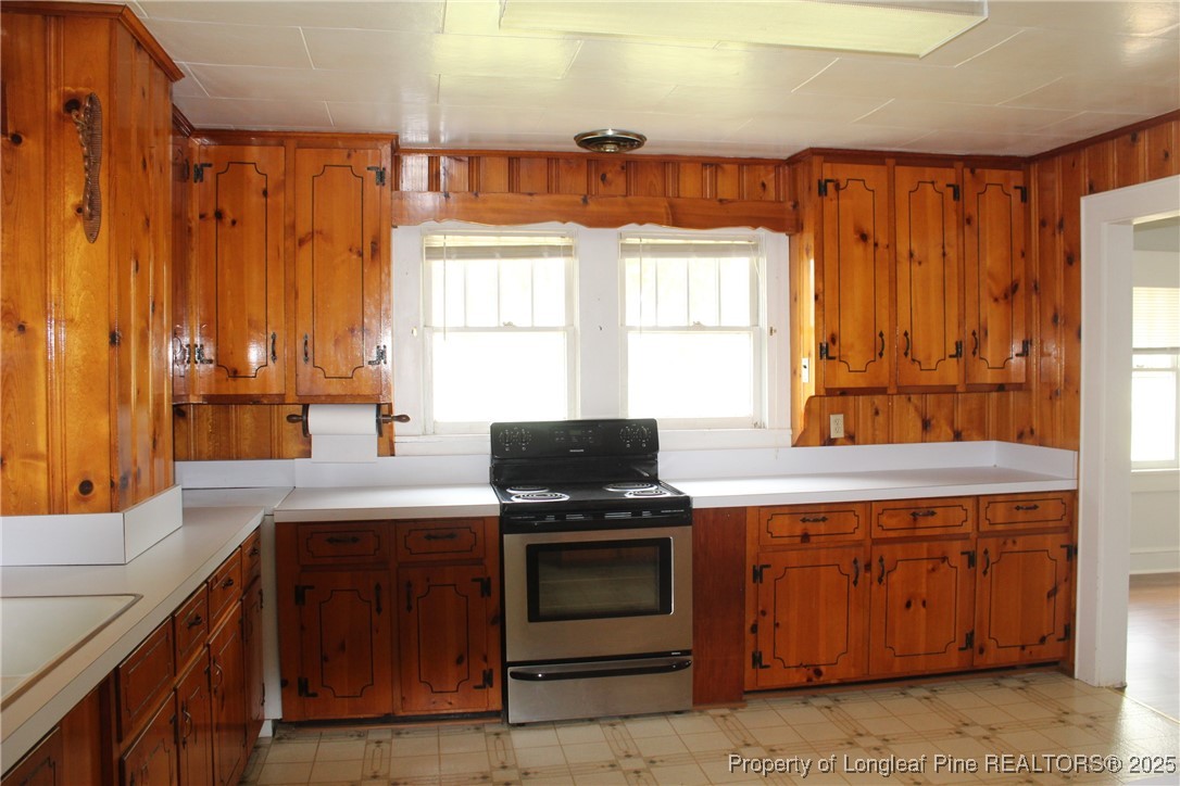 895 North Broadridge Road Orrum, NC 28369 - Photo 5 of 31