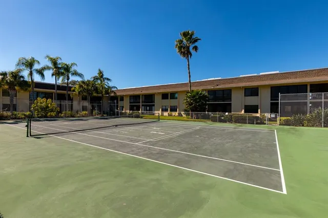 a view of a basket ball ground