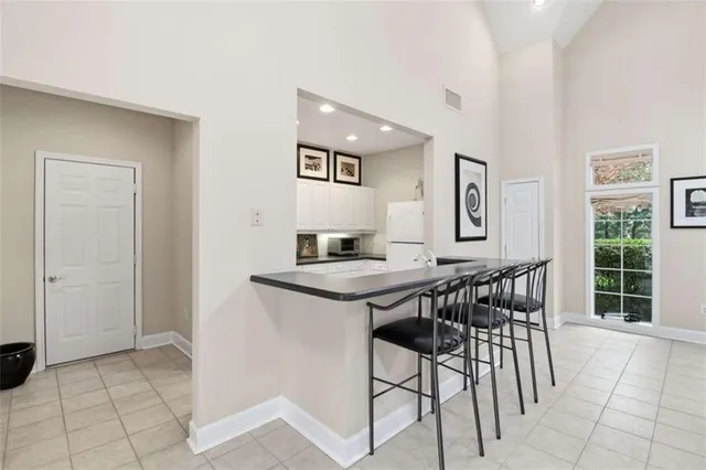 $425,000 | 3047 Lenox Road Northeast, Unit 1108, Atlanta, GA 30324