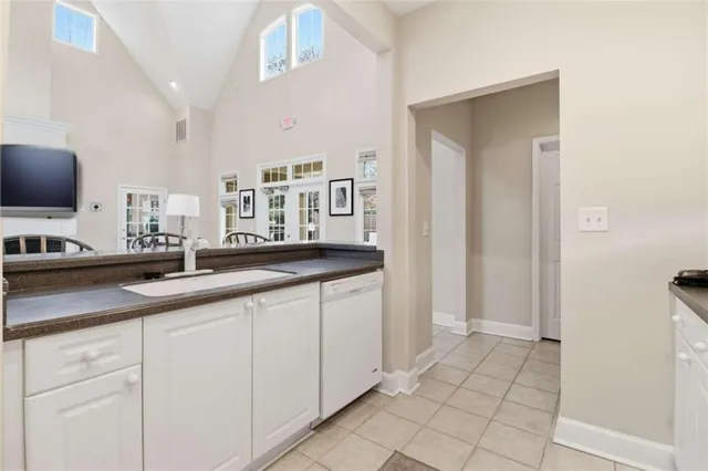 $425,000 | 3047 Lenox Road Northeast, Unit 1108, Atlanta, GA 30324