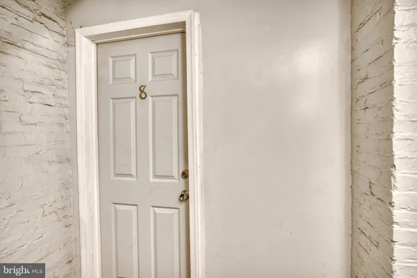 $1,000 | 1208 North Calvert Street, Unit 8, Baltimore, MD 21202