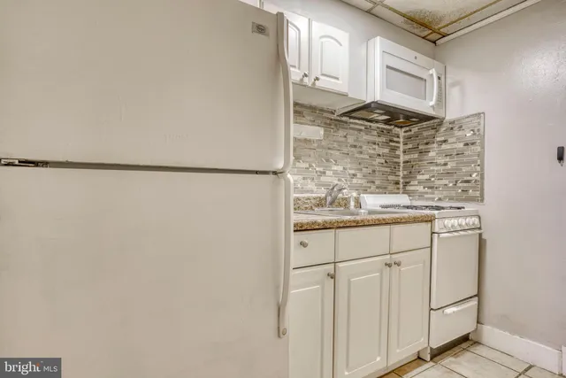 $1,100 | 1208 North Calvert Street, Unit 8, Baltimore, MD 21202