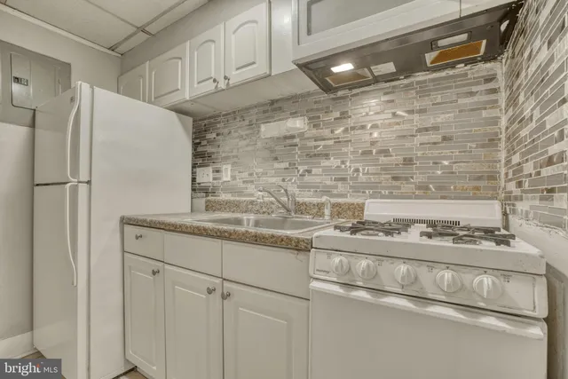 $1,100 | 1208 North Calvert Street, Unit 8, Baltimore, MD 21202