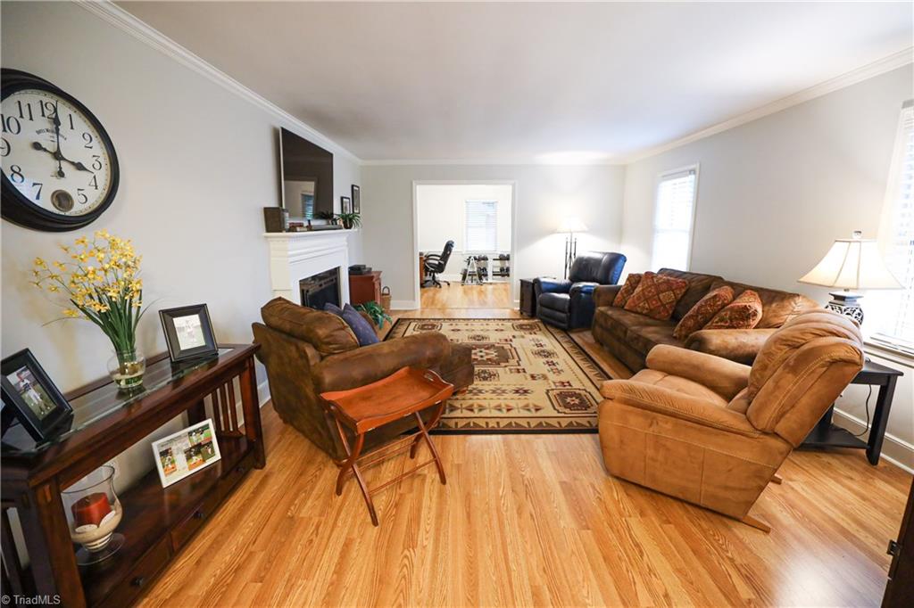 711 Country Club Road Mount Airy, NC 27030 - Photo 14 of 30 Gallery Image 14