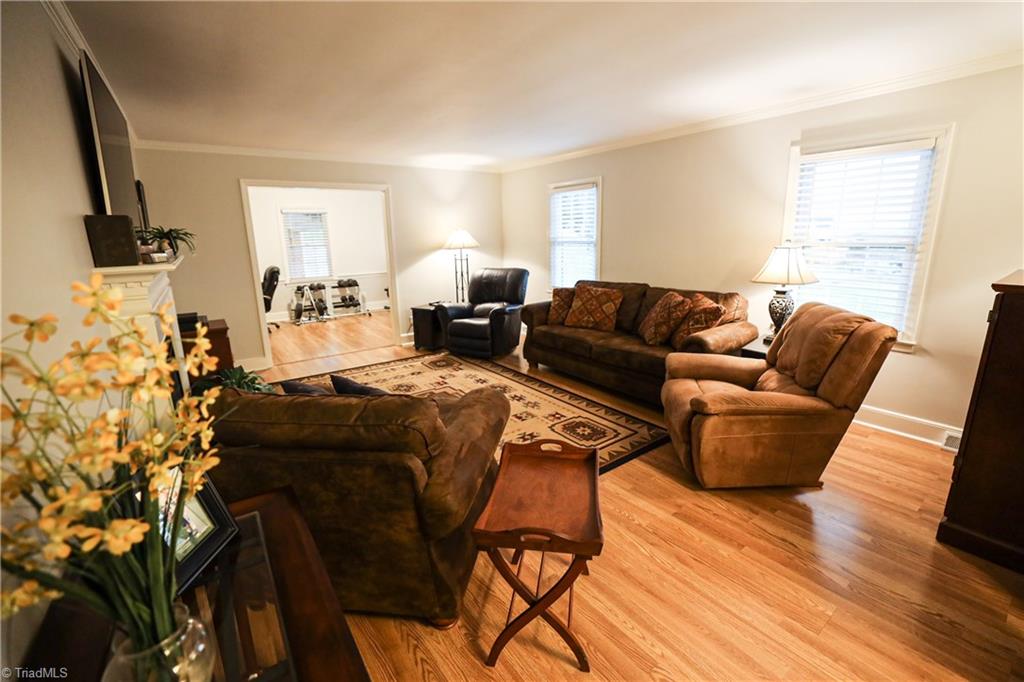 711 Country Club Road Mount Airy, NC 27030 - Photo 15 of 30 Gallery Image 15