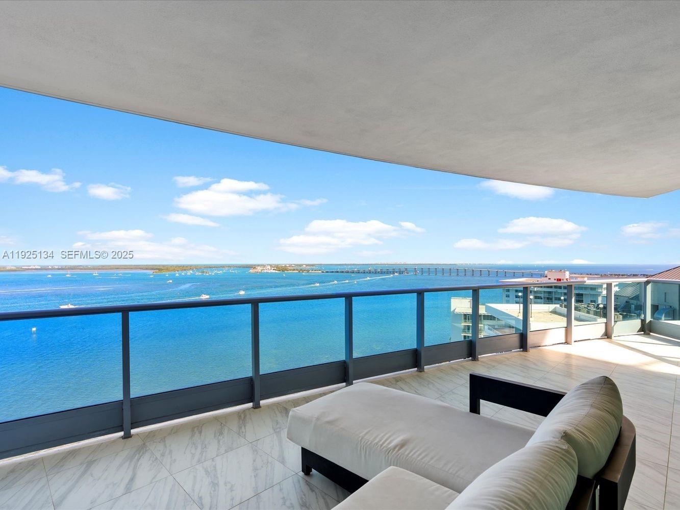 1331 Brickell Bay Drive, Unit 1811 Miami, FL 33131 - Photo 15 of 30 a living room with furniture