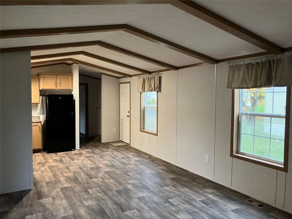 5651 North Centenary Road Williamson, NY 14589 - Photo 3 of 10