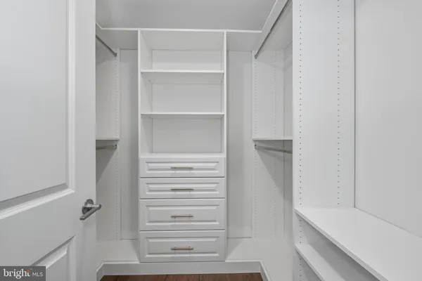 a view of walk in closet