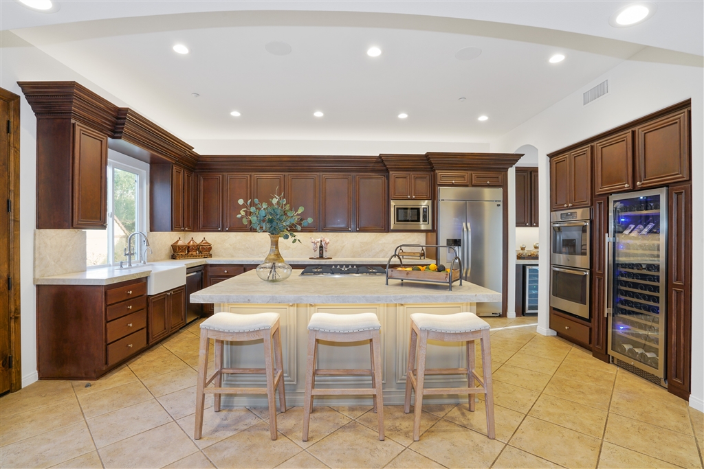 835 Stratford Knoll Encinitas, CA 92024 - Photo 6 of 25