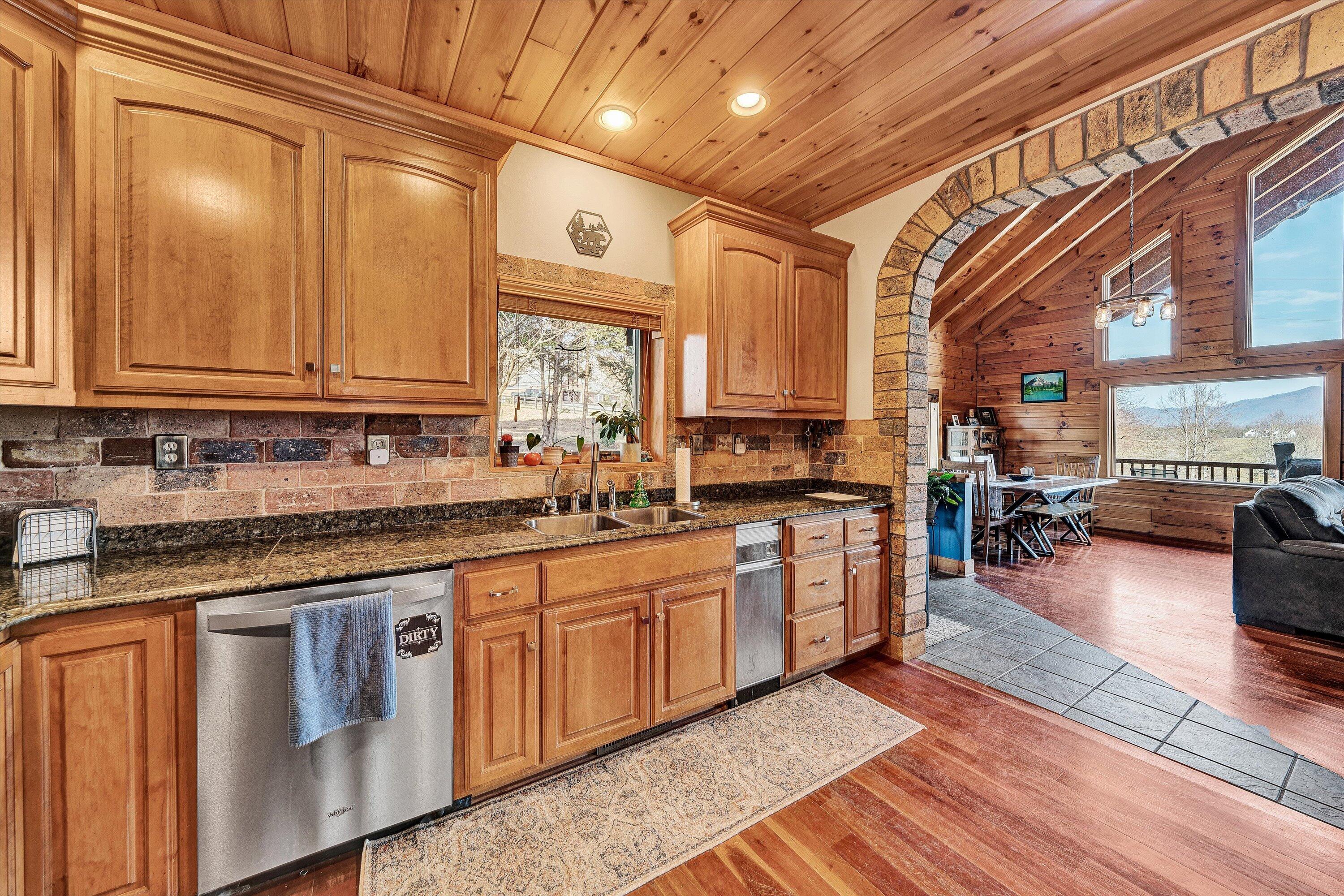 2972 Algoma Road Boones Mill, VA 24065 - Photo 16 of 77 2972 Algoma Road
