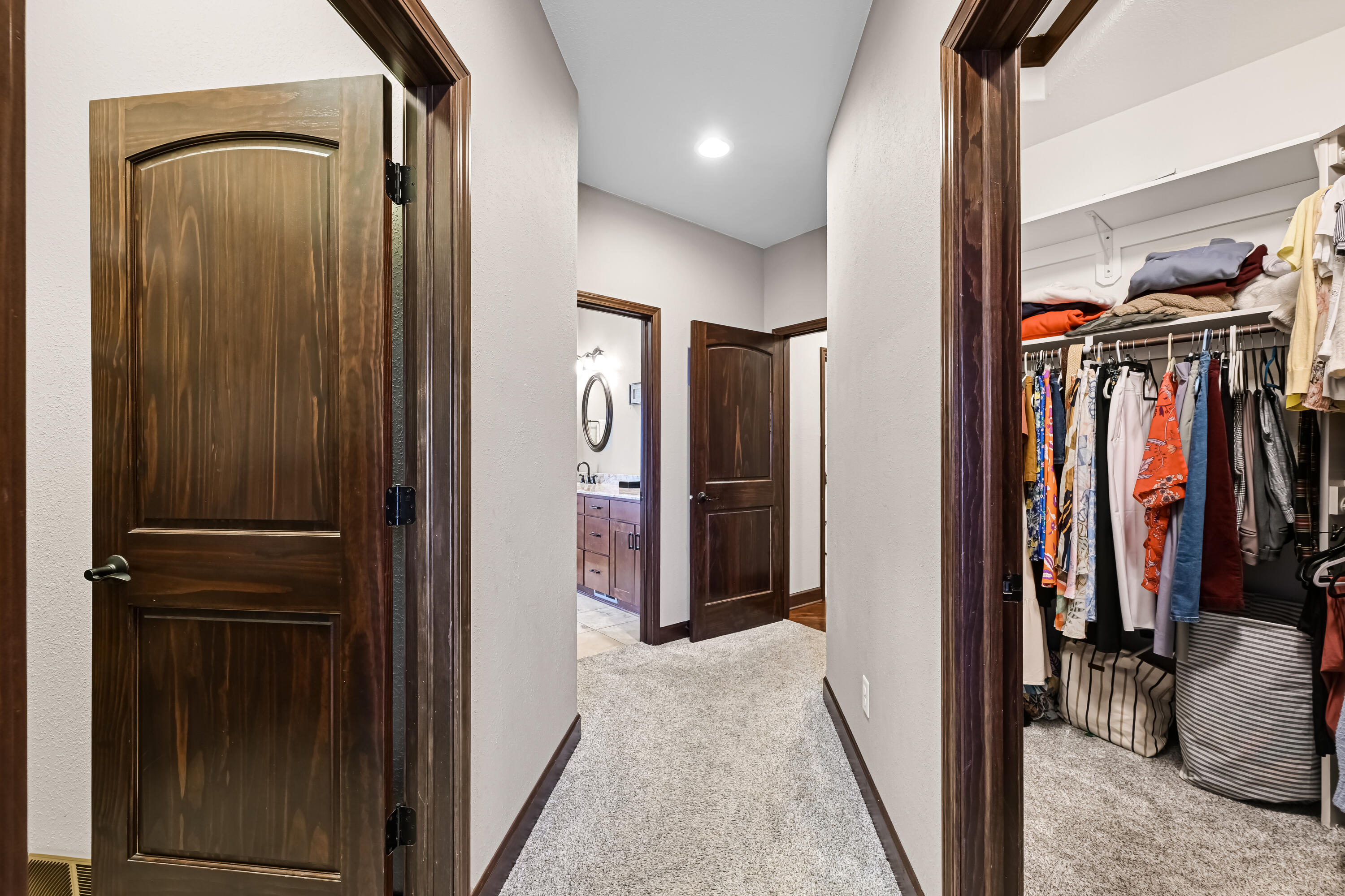 4722 West Oakwood Road Franklin, WI 53132 - Photo 16 of 41 Primary Double Closets