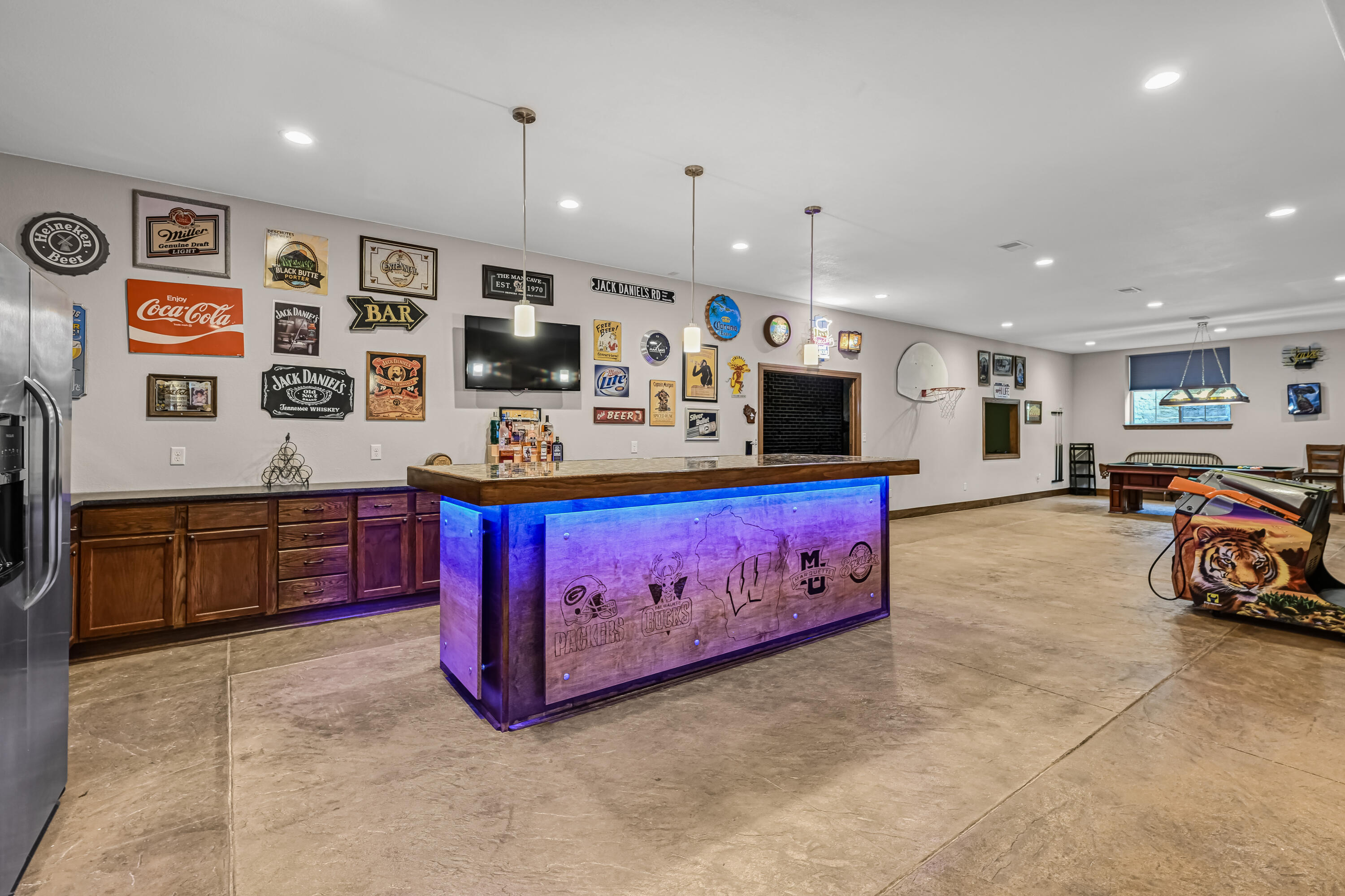 4722 West Oakwood Road Franklin, WI 53132 - Photo 25 of 41 Lower Level Bar & Recreational Area