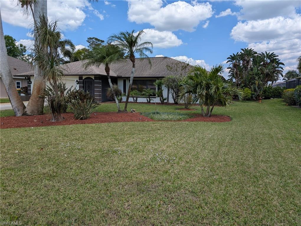 213 Bay Meadows Drive Naples, FL 34113 - Photo 2 of 27