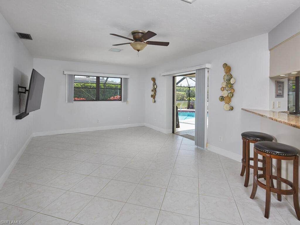 213 Bay Meadows Drive Naples, FL 34113 - Photo 8 of 27