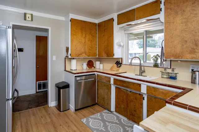 $515,000 | 2001 Enslen Avenue, Modesto, CA 95350