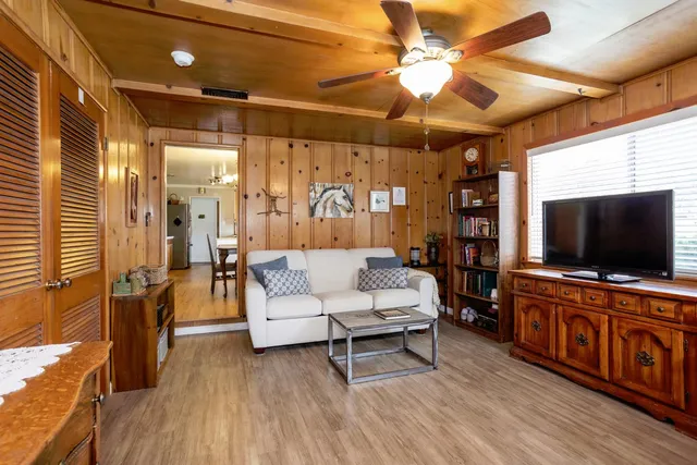 $515,000 | 2001 Enslen Avenue, Modesto, CA 95350