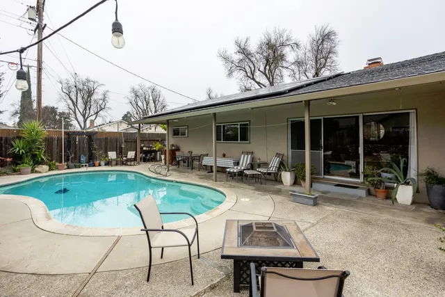 $515,000 | 2001 Enslen Avenue, Modesto, CA 95350