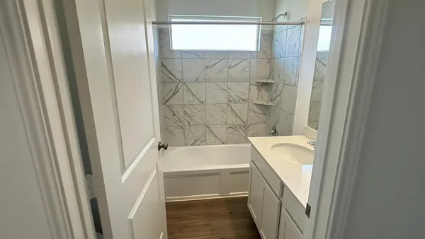 $2,250 | 121 Tofalla, Kyle, TX 78640