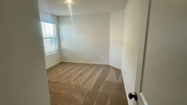 $2,250 | 121 Tofalla, Kyle, TX 78640