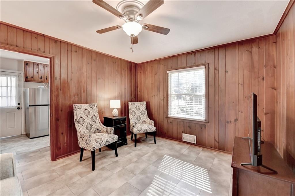 2805 Homeland Drive Atlanta, GA 30360 - Photo 19 of 45