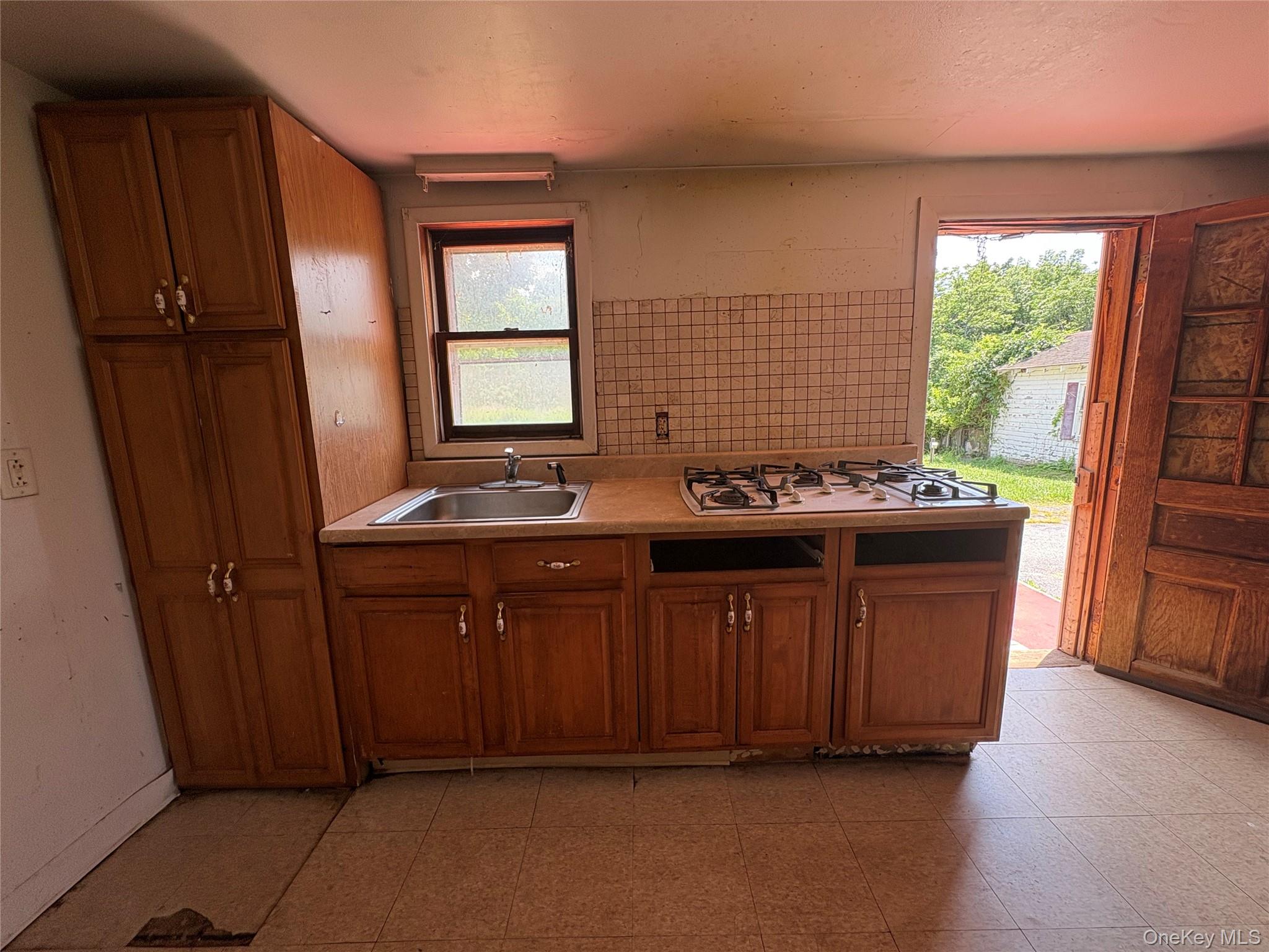 96 Ridge Road Westtown, NY 10998 - Photo 10 of 28 Gallery Image 10