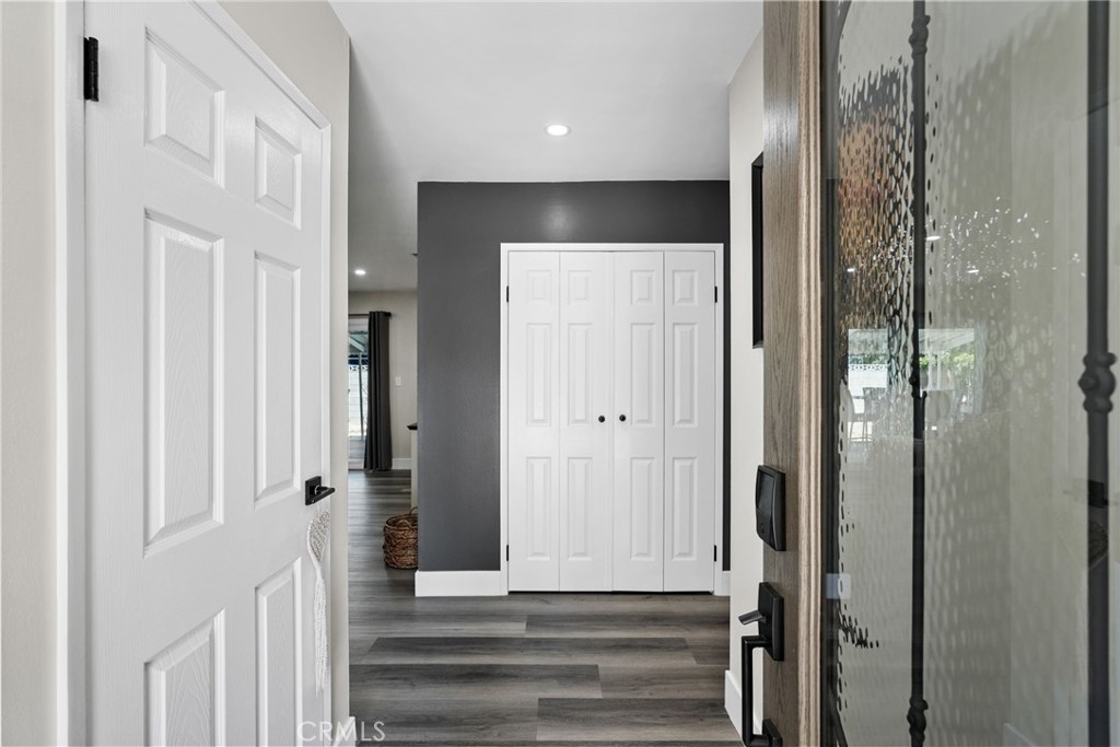 762 Talbert Avenue Simi Valley, CA 93065 - Photo 9 of 59 Gallery Image 9