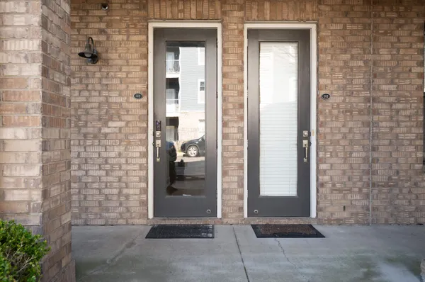 $2,100 | 379 Cobalt Bay Loop, Unit 102, Memphis, TN 38103