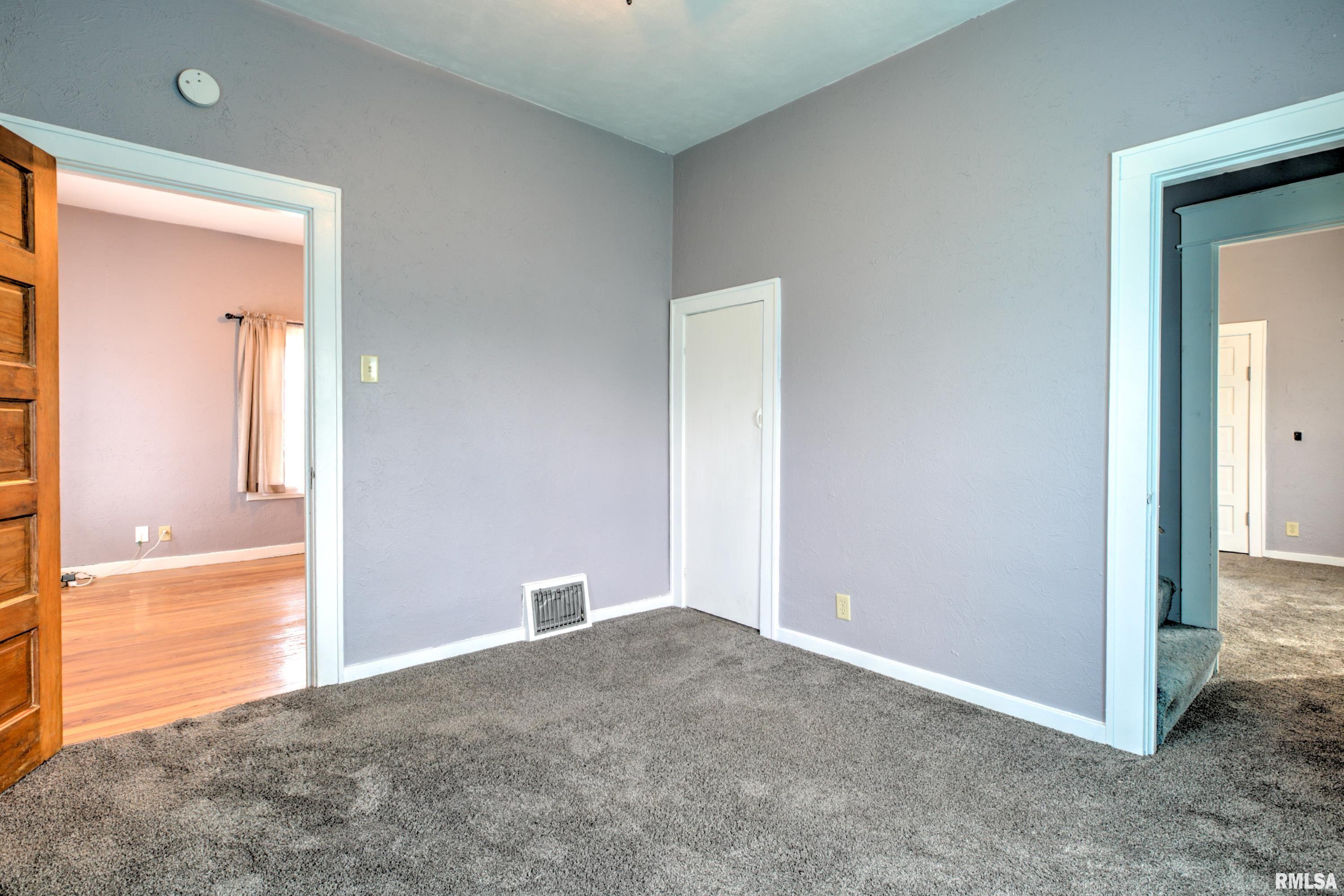 913 Springfield Road East Peoria, IL 61611 - Photo 21 of 60