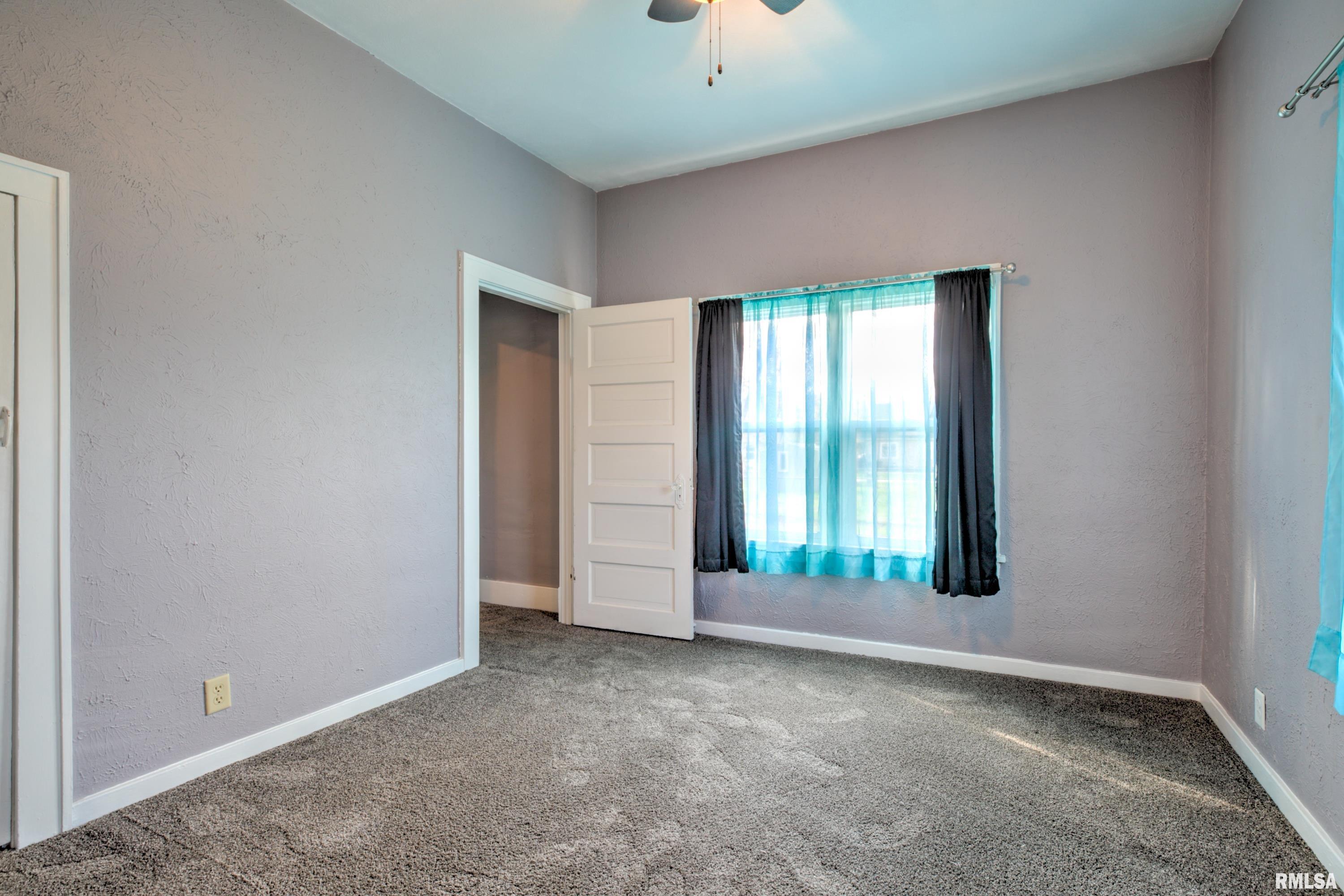 913 Springfield Road East Peoria, IL 61611 - Photo 27 of 60