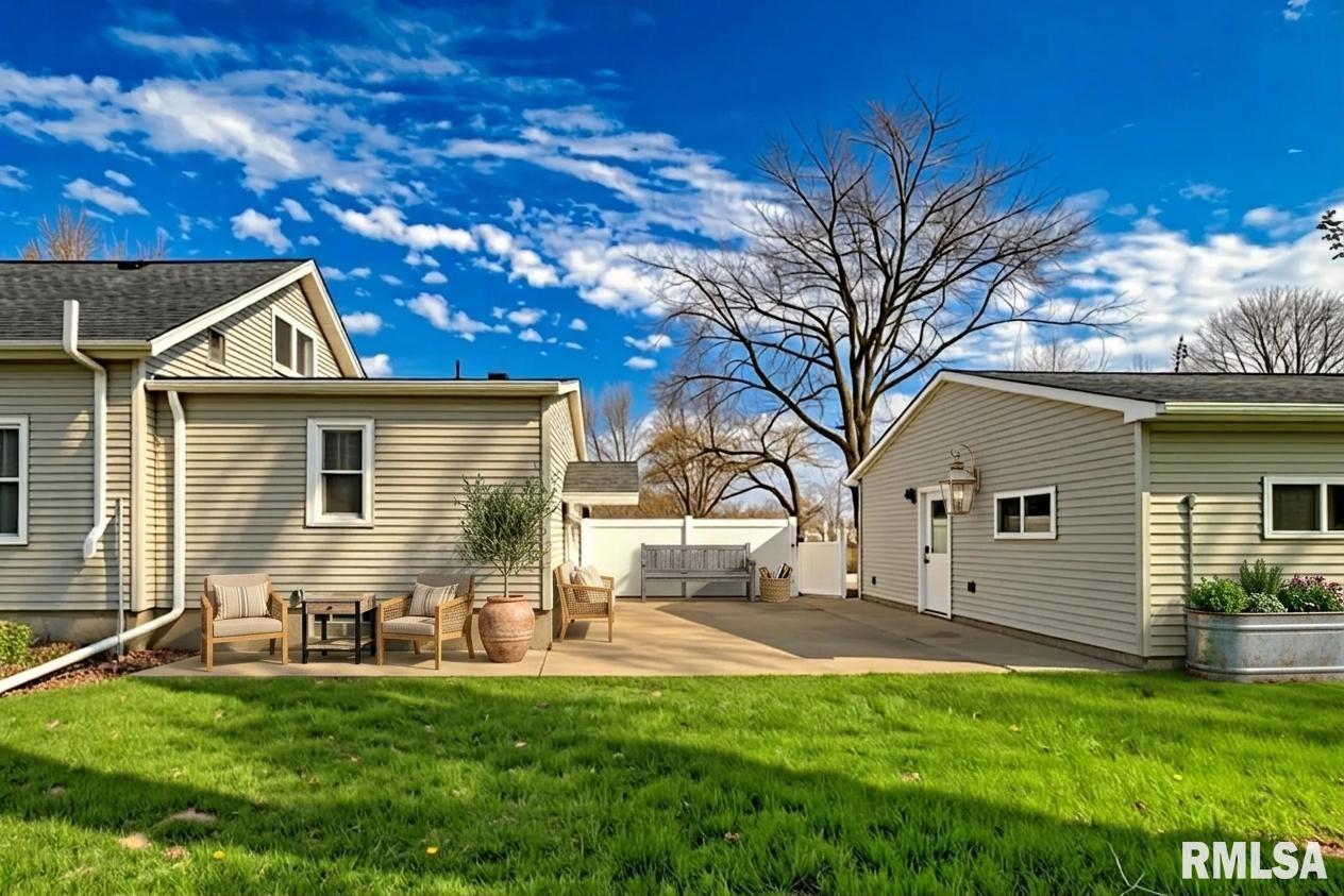 913 Springfield Road East Peoria, IL 61611 - Photo 51 of 60