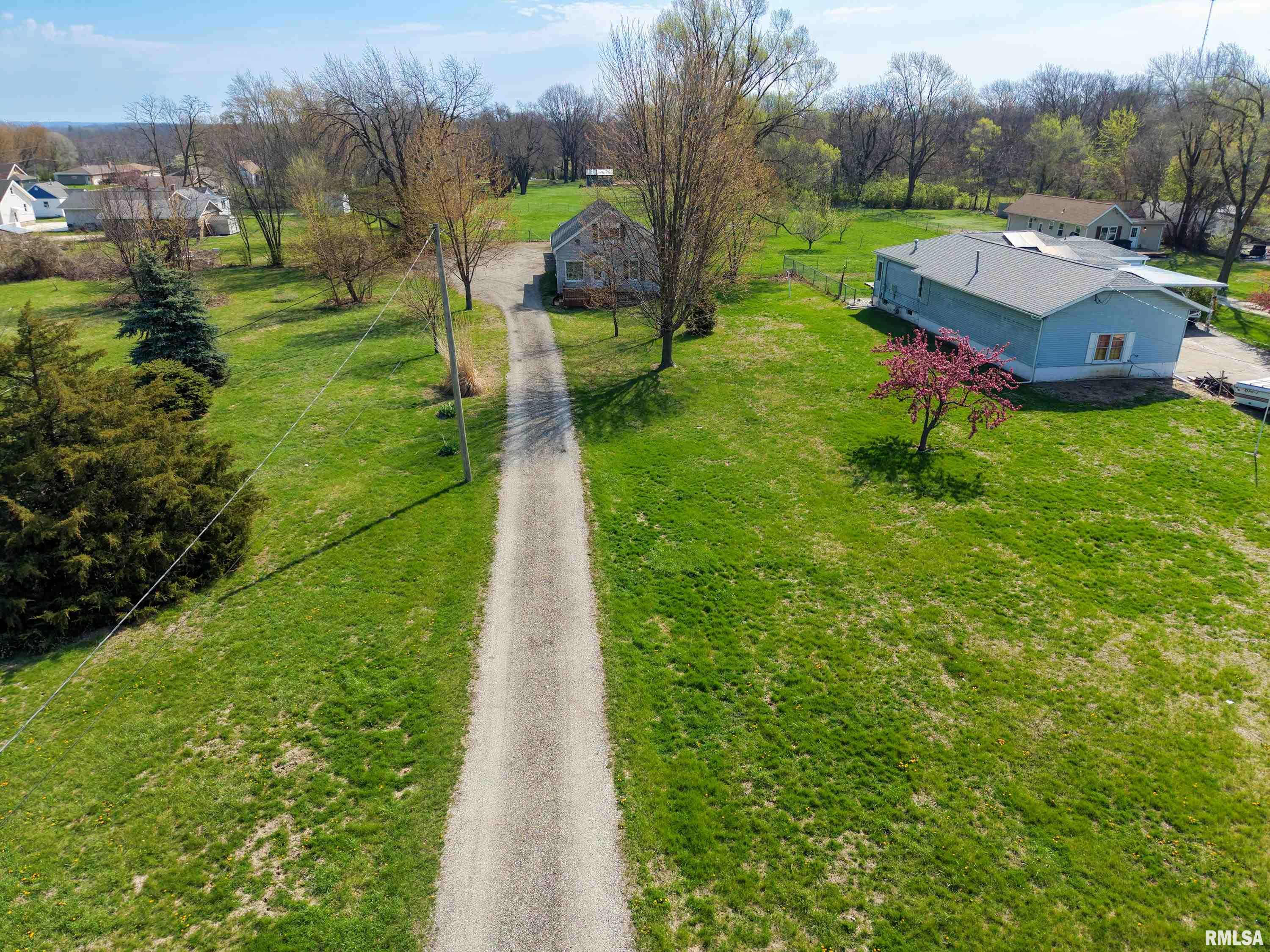 913 Springfield Road East Peoria, IL 61611 - Photo 55 of 60