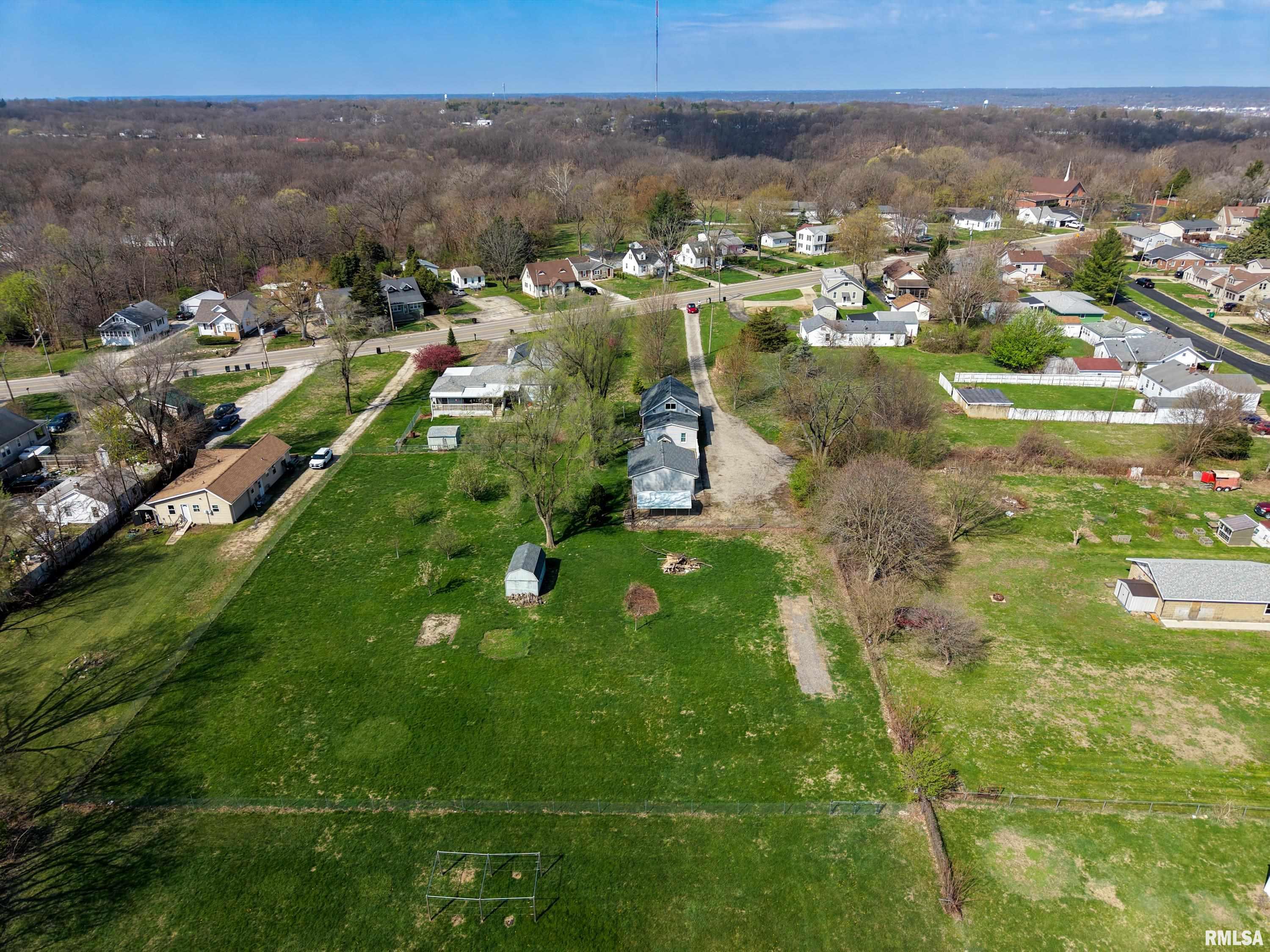 913 Springfield Road East Peoria, IL 61611 - Photo 57 of 60