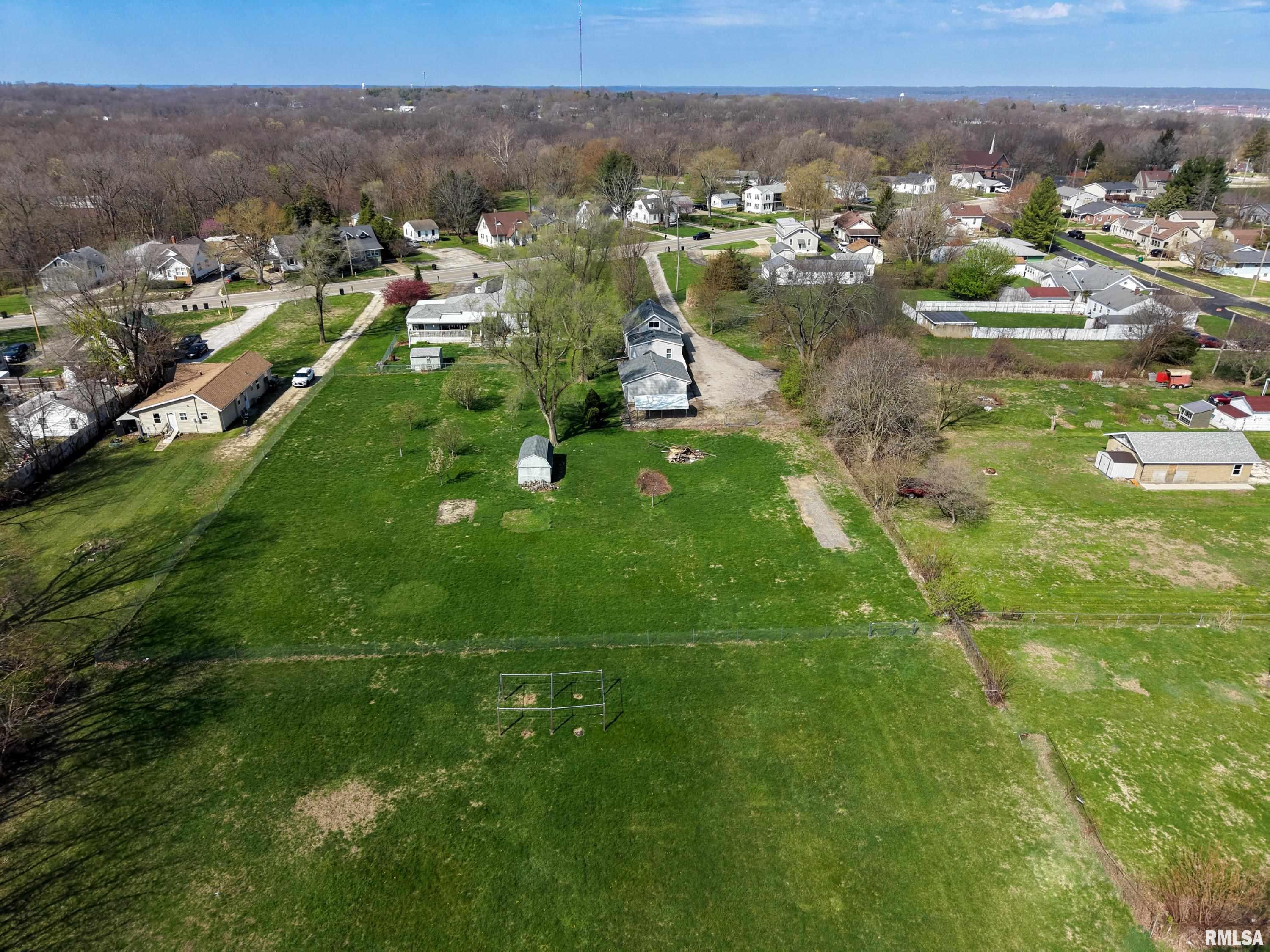 913 Springfield Road East Peoria, IL 61611 - Photo 59 of 60