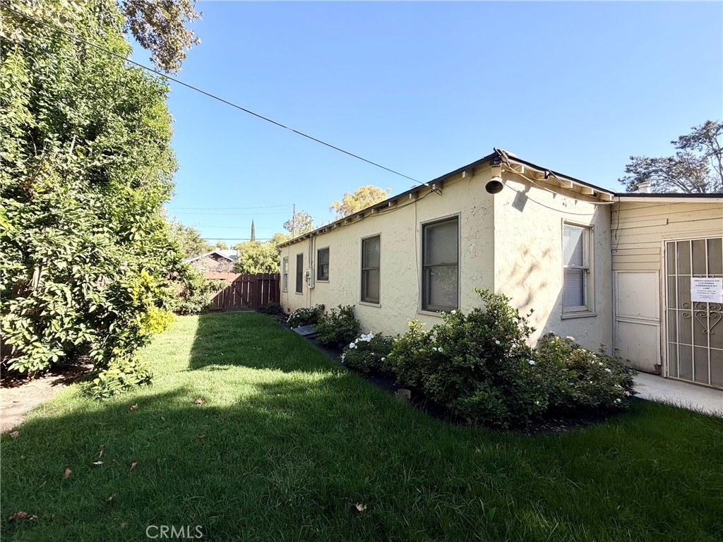 2201 F Street Merced, CA 95340 - Photo 35 of 38 backyard