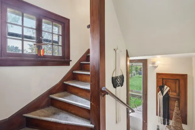 $464,900 | 4480 North Bartlett Avenue, Unit 4482, Shorewood, WI 53211