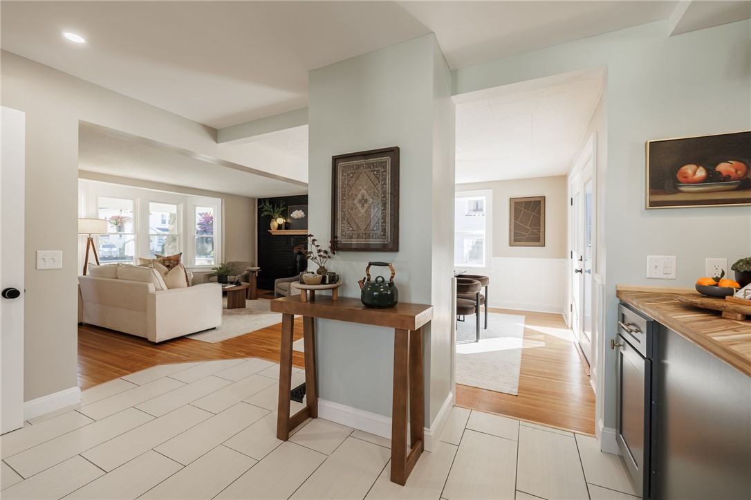 286 Spencer Road Irondequoit, NY 14609 - Photo 21 of 50