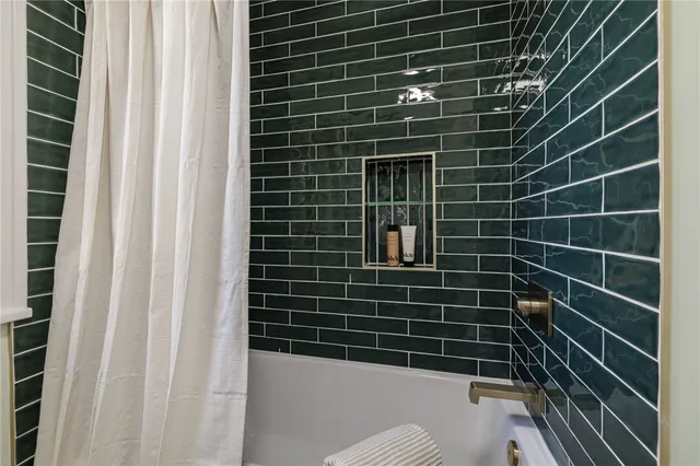 $350,000 | 286 Spencer Road, Irondequoit, NY 14609