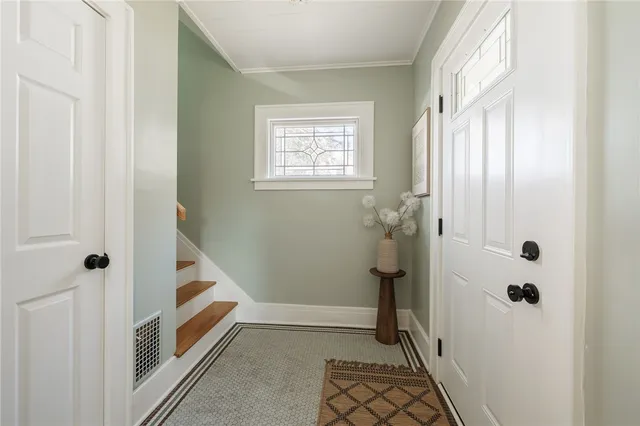 $350,000 | 286 Spencer Road, Irondequoit, NY 14609