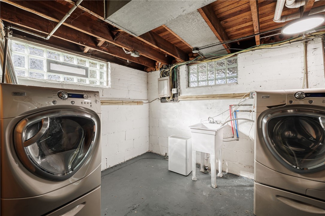 286 Spencer Road Irondequoit, NY 14609 - Photo 35 of 50