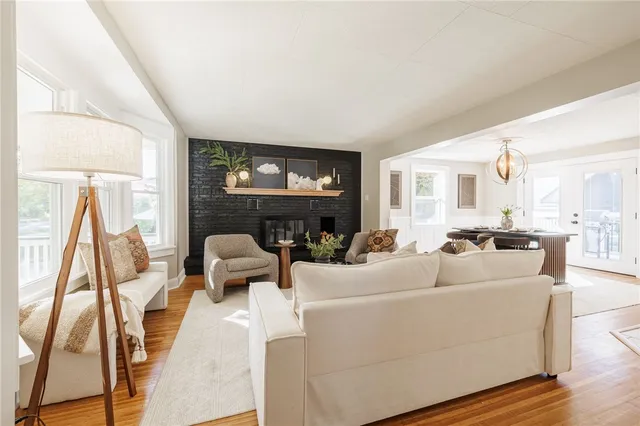 $350,000 | 286 Spencer Road, Irondequoit, NY 14609