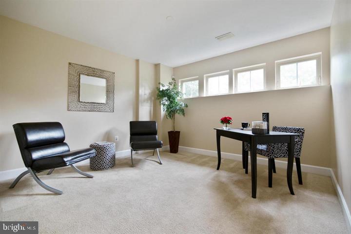 3308 Kemper Road Arlington, VA 22206 - Photo 34 of 38 Gallery Image 34