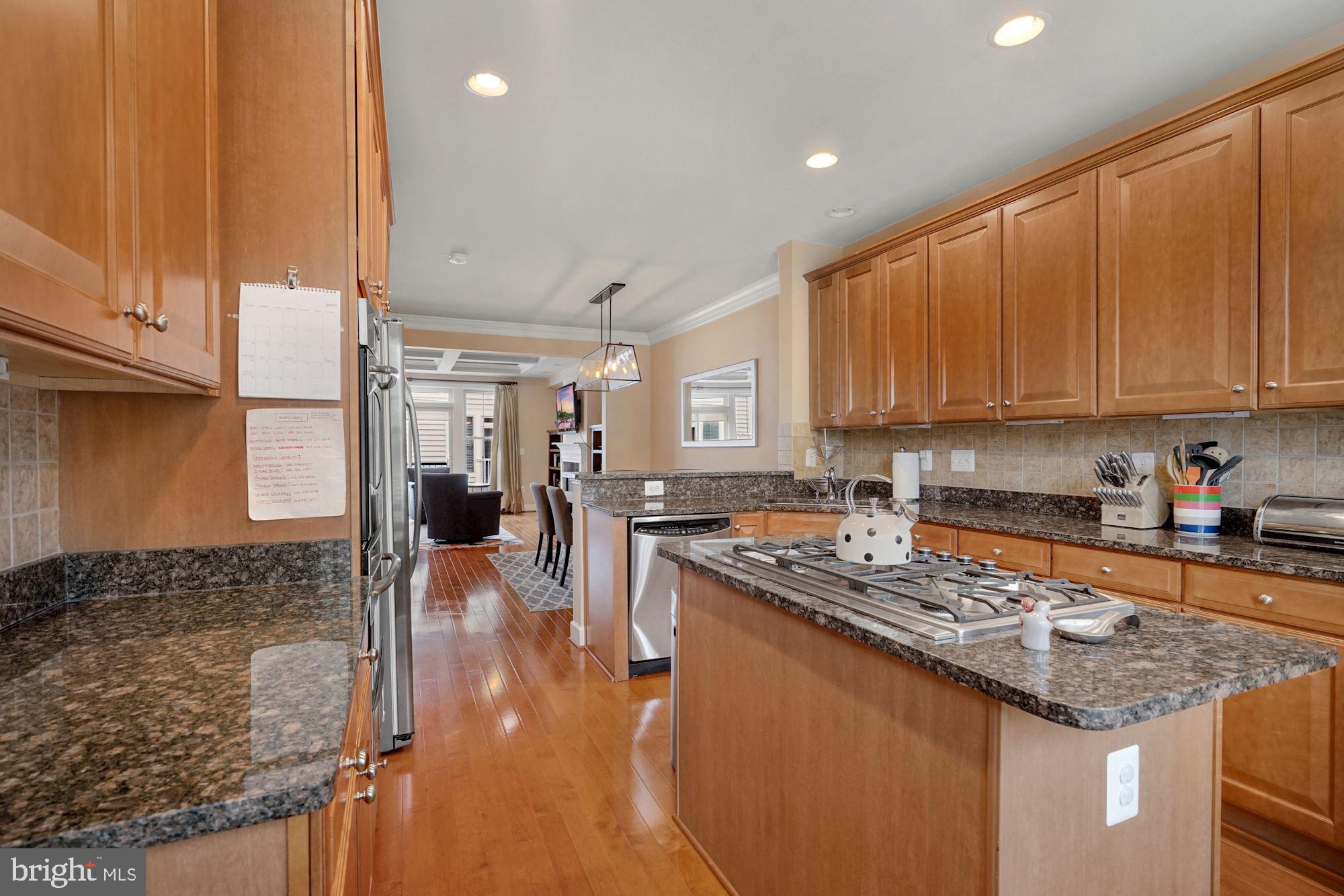 3308 Kemper Road Arlington, VA 22206 - Photo 7 of 38 Gallery Image 7