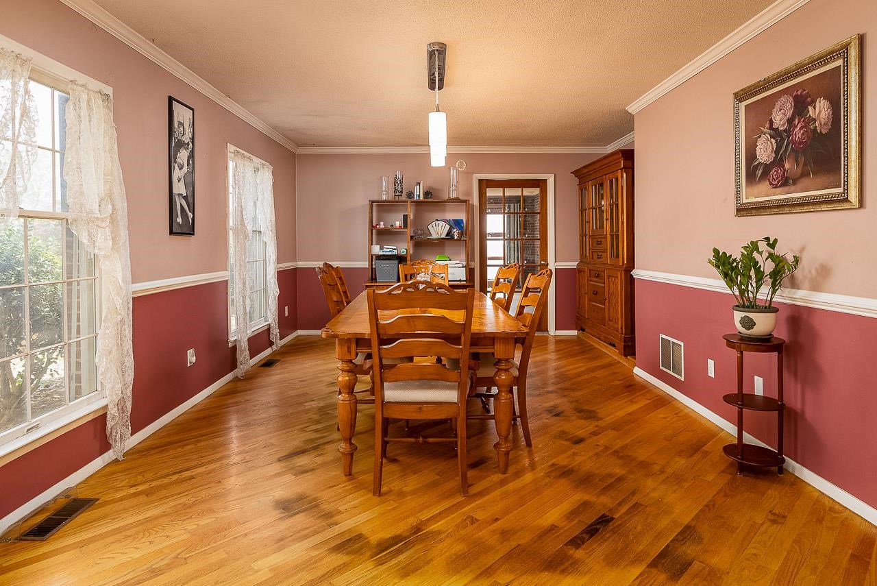 2833 Shutterlee Mill Road Staunton, VA 24401 - Photo 12 of 70 a dining room with furniture and window