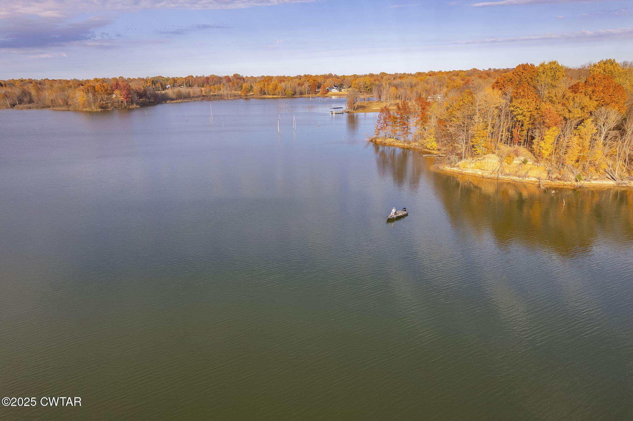 4 Vaughns Grove Road Trenton, TN 38382 - Photo 28 of 30 a view of an ocean with city view