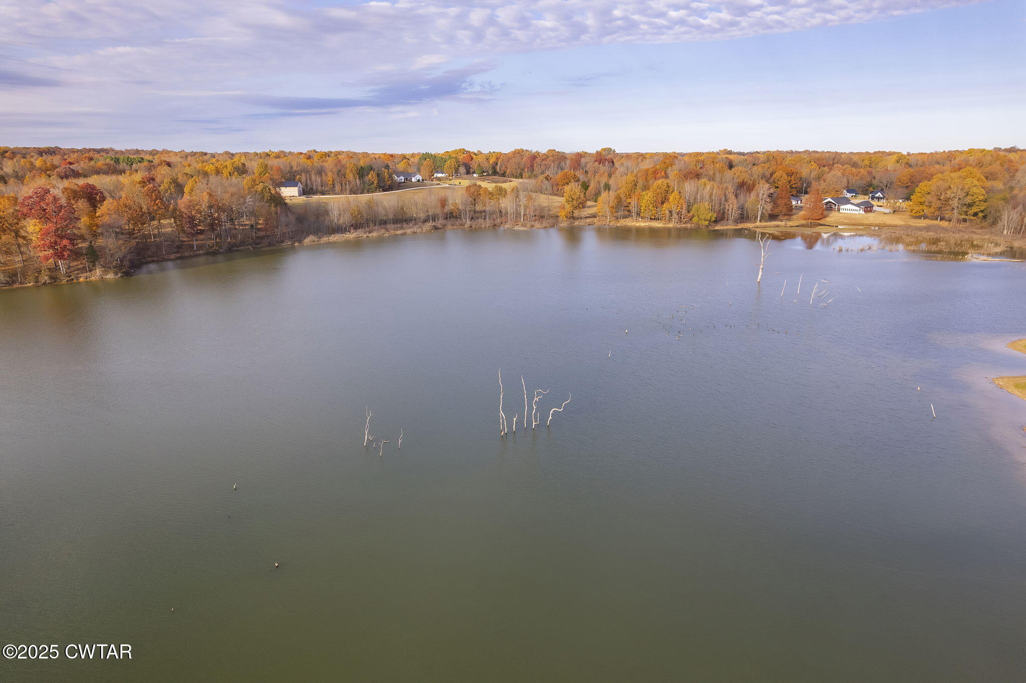 4 Vaughns Grove Road Trenton, TN 38382 - Photo 30 of 30 a view of an ocean and a mountain