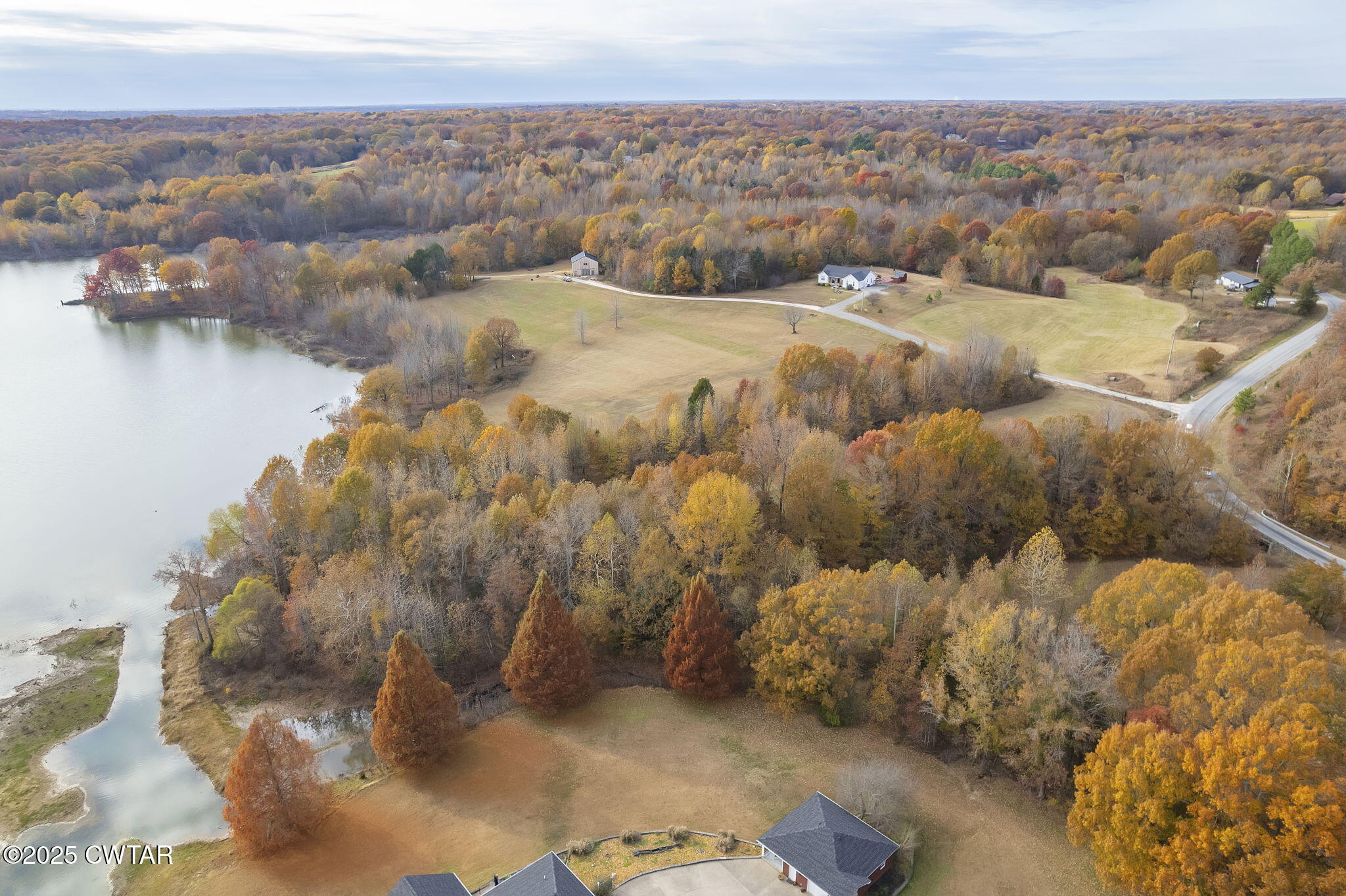 4 Vaughns Grove Road Trenton, TN 38382 - Photo 6 of 30 a view of a city