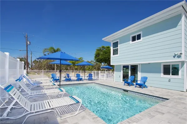 $2,050,000 | 5440 Palmetto Street, Fort Myers Beach, FL 33931