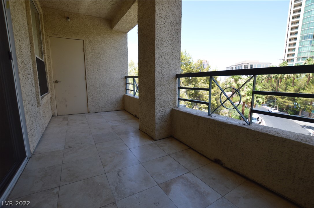 260 East Flamingo Road, Unit 328 Las Vegas, NV 89169 - Photo 19 of 50 Gallery Image 19