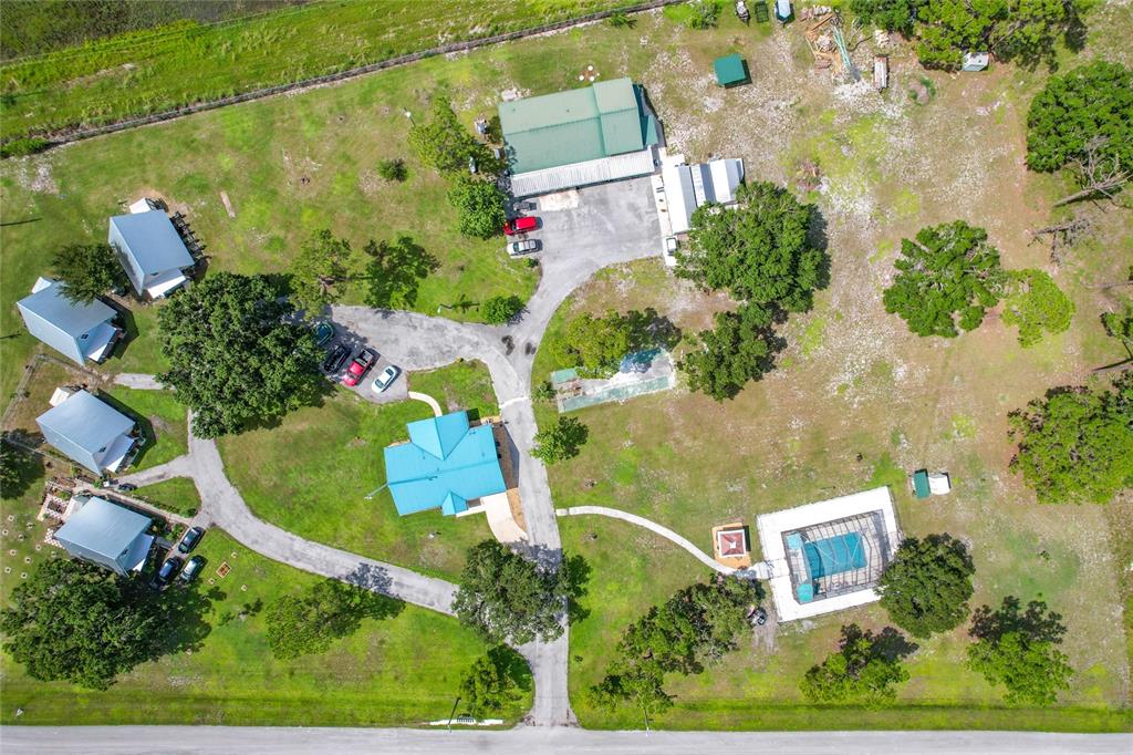 701 Keen Road Frostproof, FL 33843 - Photo 4 of 100