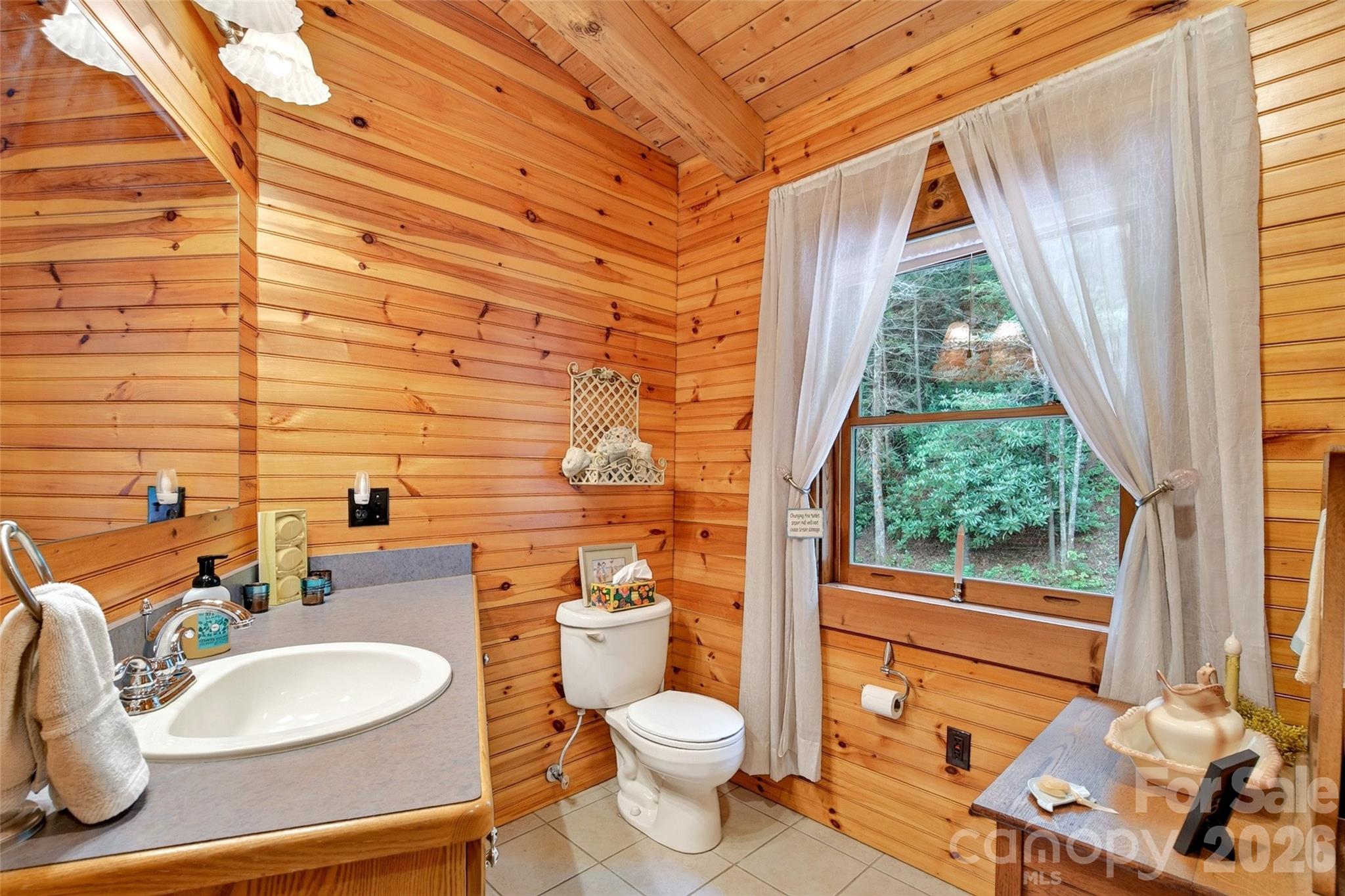 664 Paxton Creek Road Marion, NC 28752 - Photo 18 of 47